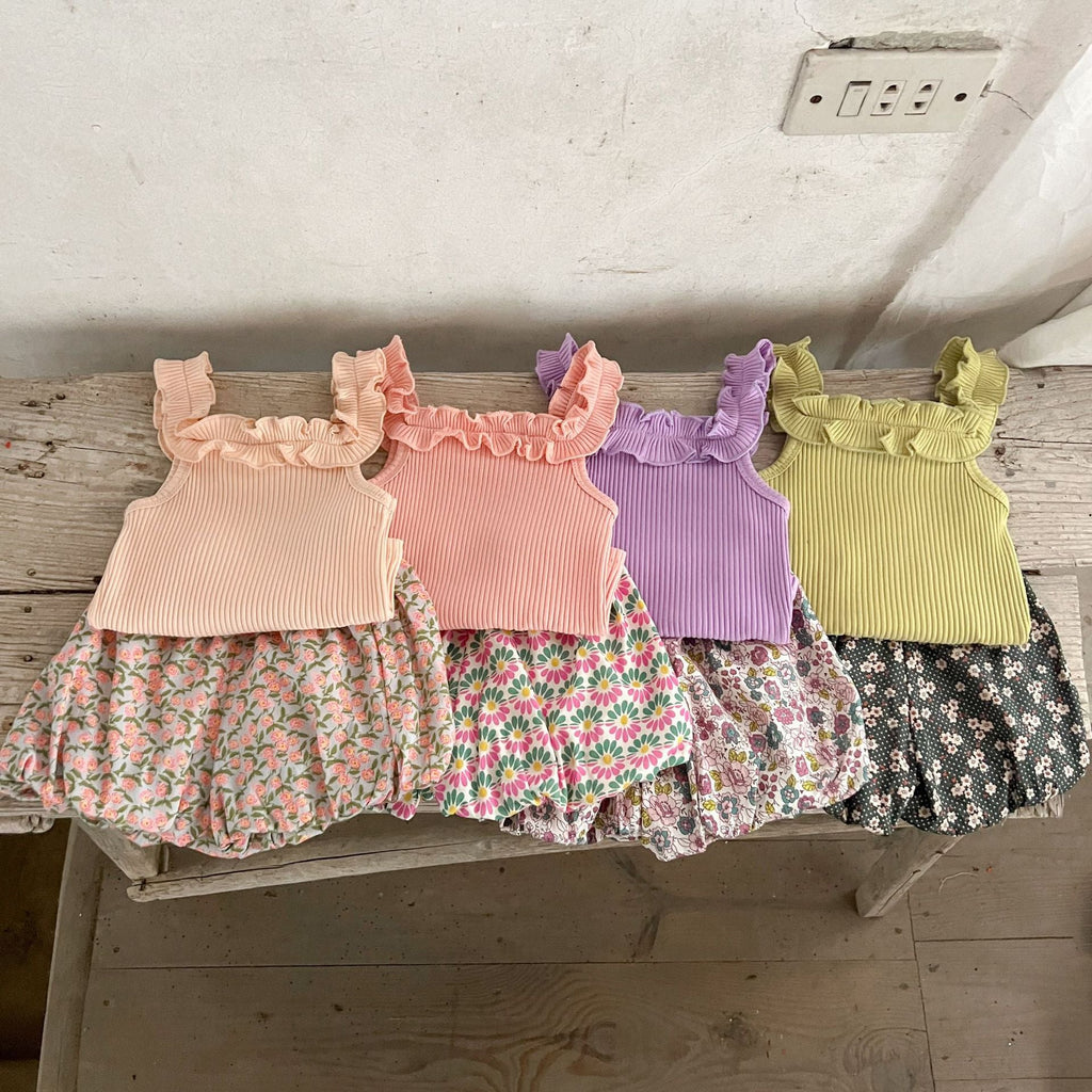 Summer Hot Selling Baby Girls Sleeveless Solid Color Strap Top And Floral Shorts Clothing Set-1